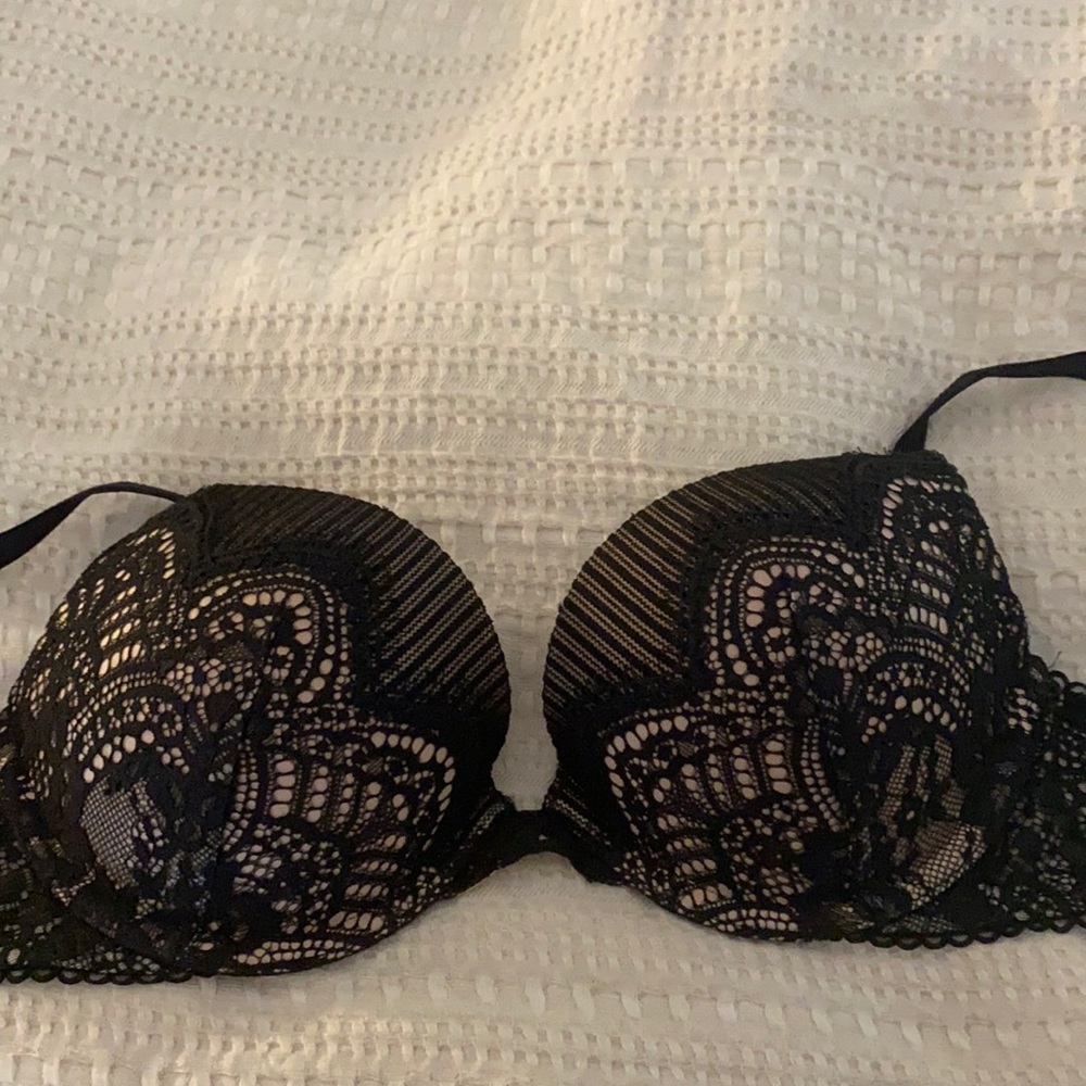 Victoria’s Secret bra